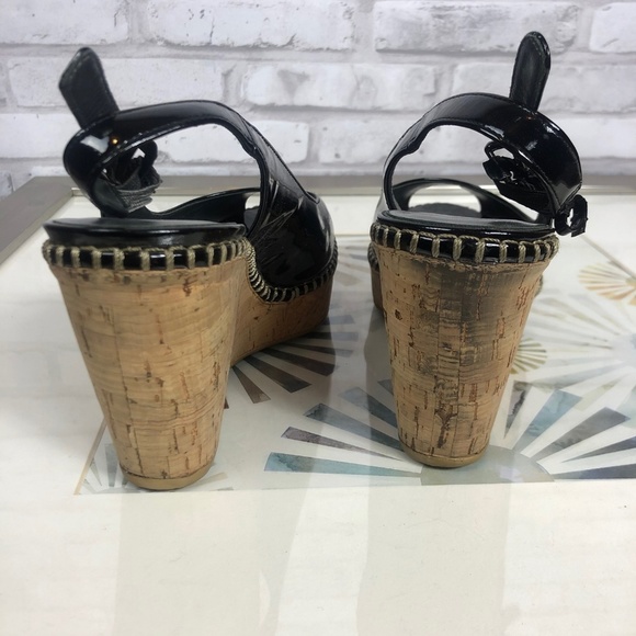Stuart Weitzman Peep Toe Patent Black Cork Wedges Strappy 8 - Picture 3 of 5